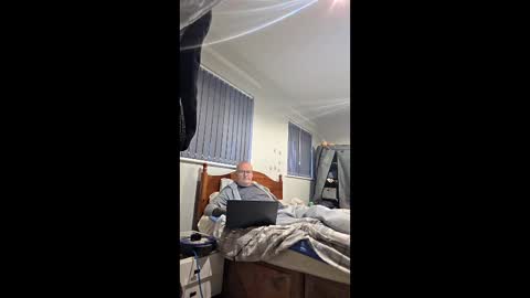 friendlydave528793 online show from 12/16/25, 08:08