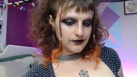 cherry online show from 10/01/25, 05:41