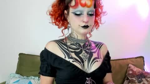 cherry online show from 04/14/26, 12:38