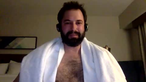 Snapshot of friskyfun123 chatting on 02/25/25, 01:41 friskyfun123 online show from 02/25/25, 01:41