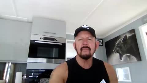 bob online show from 03/09/26, 01:48