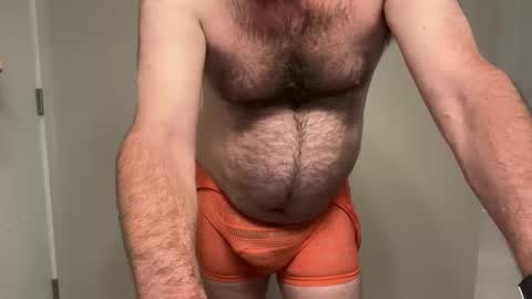 Snapshot of friskysimian1988 chatting on 05/18/26, 06:14 friskysimian1988 online show from 05/18/26, 06:14