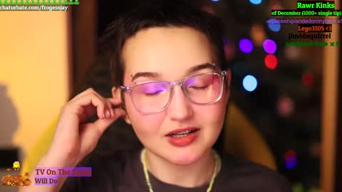   Jaywise Frogfoot  online show from 12/20/24, 10:11