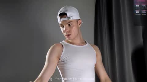 Snapshot of fromedcam chatting on 11/15/25, 08:49 ED online show from 11/15/25, 08:49