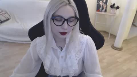 Lilith online show from 02/12/25, 07:23