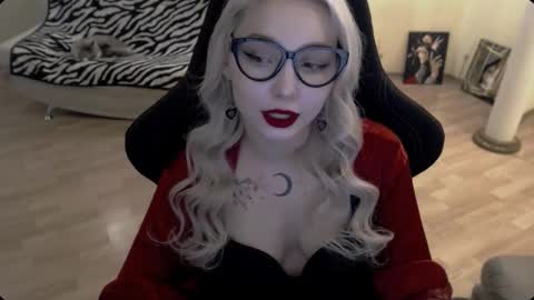 Lilith online show from 11/18/25, 11:25