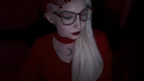 Lilith online show from 04/03/26, 08:40