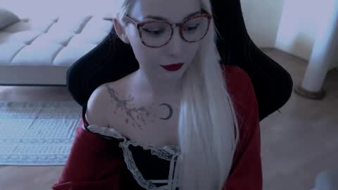 Lilith online show from 04/17/26, 11:35