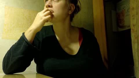 FrumCake online show from 12/03/25, 02:52