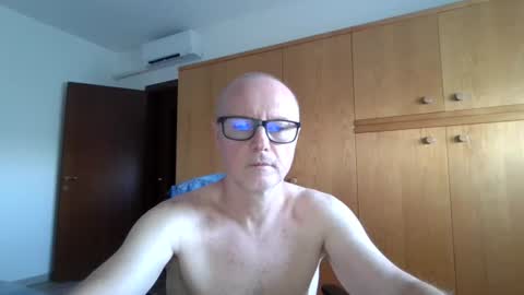 Frustino online show from 06/17/26, 04:41