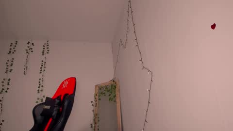 Snapshot of fruttitatti chatting on 09/11/25, 07:25 fruttitatti online show from 09/11/25, 07:25