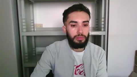 Snapshot of ftmen chatting on 01/22/25, 01:21 Jestevan online show from 01/22/25, 01:21