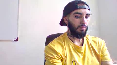 Snapshot of ftmen chatting on 01/29/25, 03:04 Jestevan online show from 01/29/25, 03:04