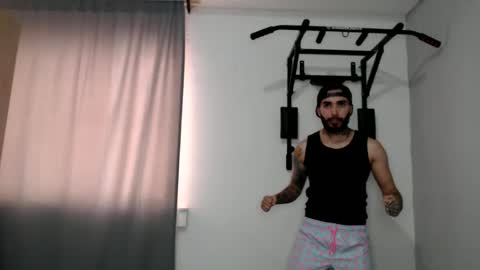 Snapshot of ftmen chatting on 02/28/25, 03:37 Jestevan online show from 02/28/25, 03:37