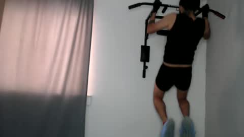 Snapshot of ftmen chatting on 03/09/25, 05:17 Jestevan online show from 03/09/25, 05:17