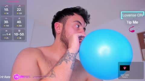 Snapshot of ftmxxxxy chatting on 01/20/25, 09:11 Dani online show from 01/20/25, 09:11