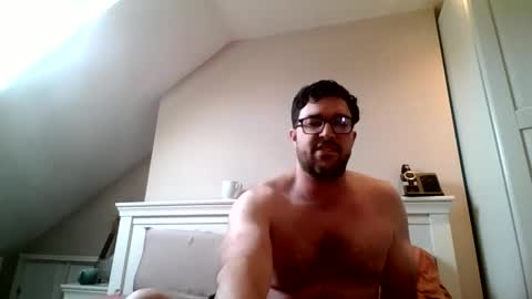 fu4e2 online show from 04/25/26, 09:01