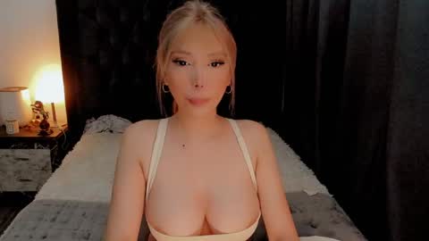 fu_jiaya online show from 04/16/26, 07:58