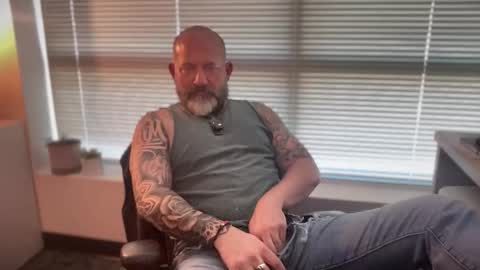 fuckadilf online show from 04/21/26, 02:56