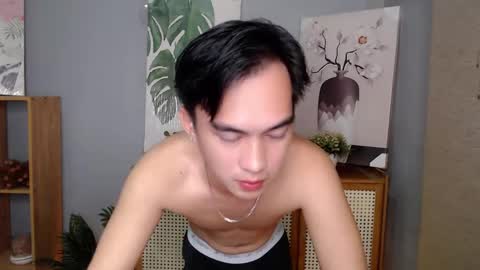 Snapshot of fuckboy_zachxx chatting on 03/12/25, 12:15 online show from 03/12/25, 12:15