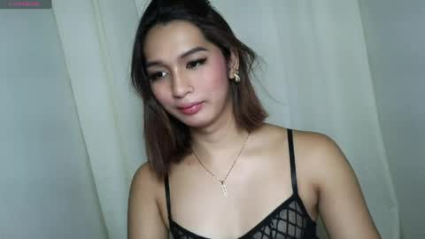 Snapshot of fuckdoll_dahlia chatting on 04/04/26, 05:43 Dahlia Hawkins online show from 04/04/26, 05:43