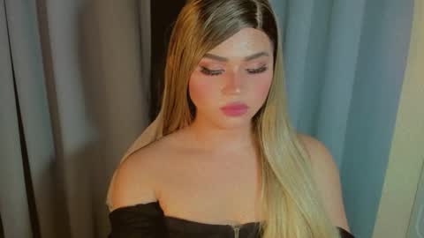 R A I N M O R A L E S  G M A I L . C O M online show from 03/24/26, 03:17