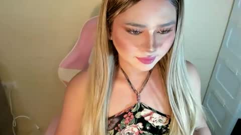 R A I N M O R A L E S  G M A I L . C O M online show from 04/05/26, 01:30