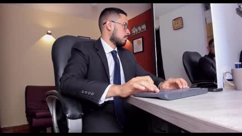 SERGIO THE SEX LAWYER online show from 02/20/26, 03:58