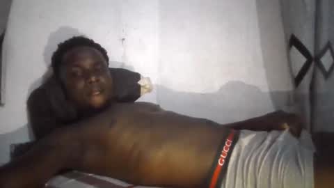 Snapshot of fucking_doll4 chatting on 11/27/25, 02:02 fucking_doll4 online show from 11/27/25, 02:02