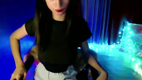 lexi online show from 03/22/26, 01:47