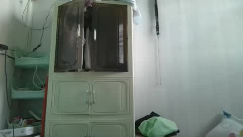 Snapshot of fuckingrads chatting on 01/12/26, 05:12 sexy 7inchCock online show from 01/12/26, 05:12