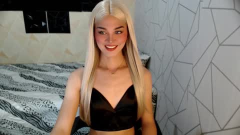 MISS IVANA online show from 01/06/26, 02:26