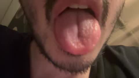 Snapshot of fuckupd chatting on 10/18/25, 09:48 fuckupd online show from 10/18/25, 09:48