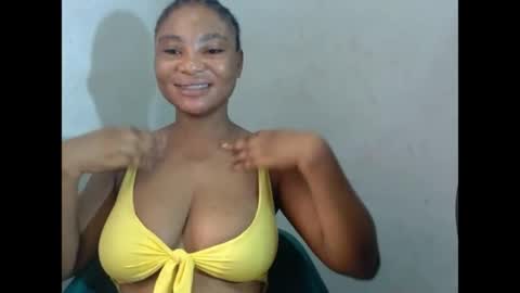 fuckxmypussy online show from 05/12/26, 08:11