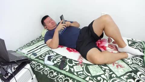 Snapshot of fuckynations chatting on 11/01/25, 02:19 Fuckdirtymen online show from 11/01/25, 02:19