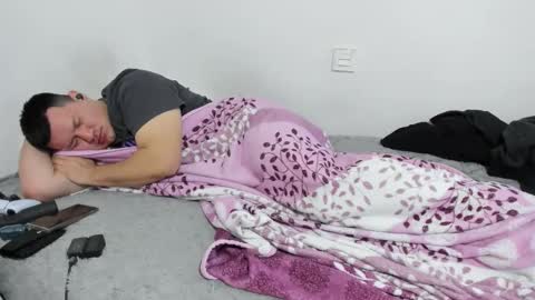 Snapshot of fuckynations chatting on 03/01/26, 01:29 Fuckdirtymen online show from 03/01/26, 01:29