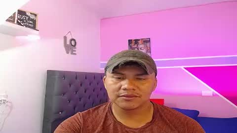 FUEGO MORO online show from 06/18/26, 06:34