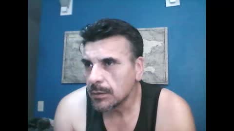 fuego1ento22 online show from 09/19/25, 09:54