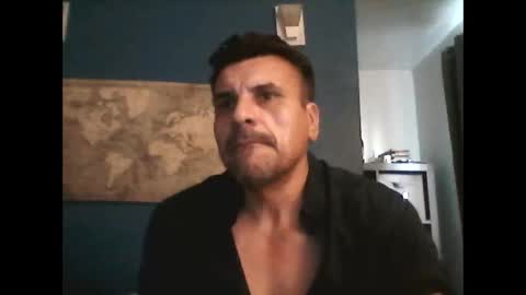 fuego1ento22 online show from 11/01/25, 10:56