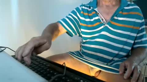 fullballbag online show from 12/11/24, 10:49