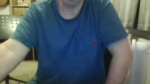 Snapshot of fullballs11 chatting on 12/27/24, 11:42 fullballs11 online show from 12/27/24, 11:42