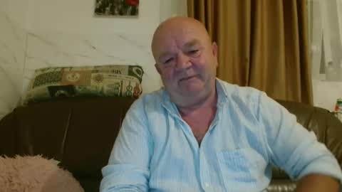 fullballs6 online show from 11/12/25, 03:07