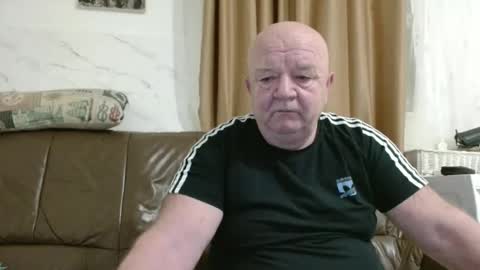 fullballs6 online show from 02/15/26, 03:14