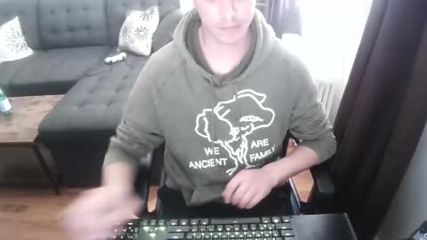 fullandready online show from 10/07/25, 04:26