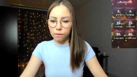 Snapshot of fun__nd__bun chatting on 10/05/25, 01:37 fun__nd__bun online show from 10/05/25, 01:37