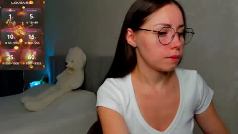 Snapshot of fun__nd__bun chatting on 07/20/26, 02:37 fun__nd__bun online show from 07/20/26, 02:37