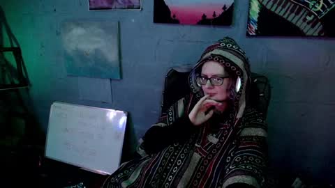 Princess Nellie  Captain Simon online show from 01/14/25, 04:15