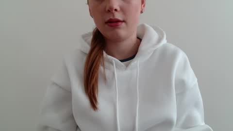 Emma online show from 03/03/26, 07:03