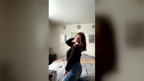 Linnys Palace online show from 02/04/26, 05:30