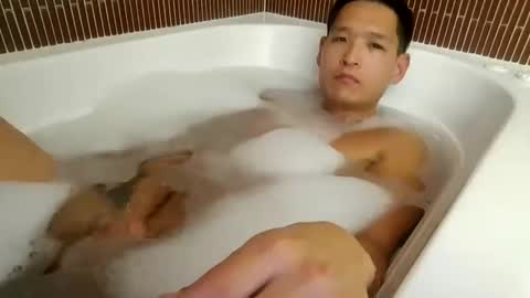 Snapshot of fungi4591 chatting on 11/23/25, 09:25 Daniel kim online show from 11/23/25, 09:25